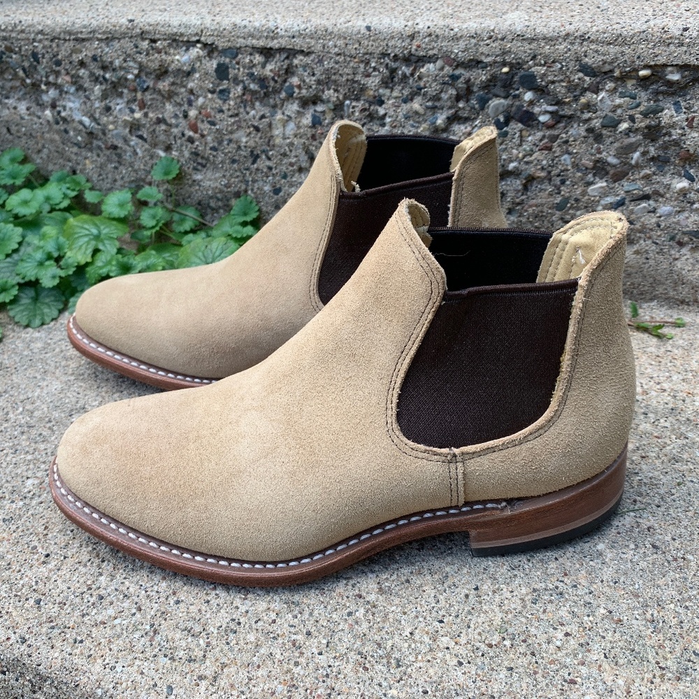 Women's Size 7 Red Wing Boots - Chelsea